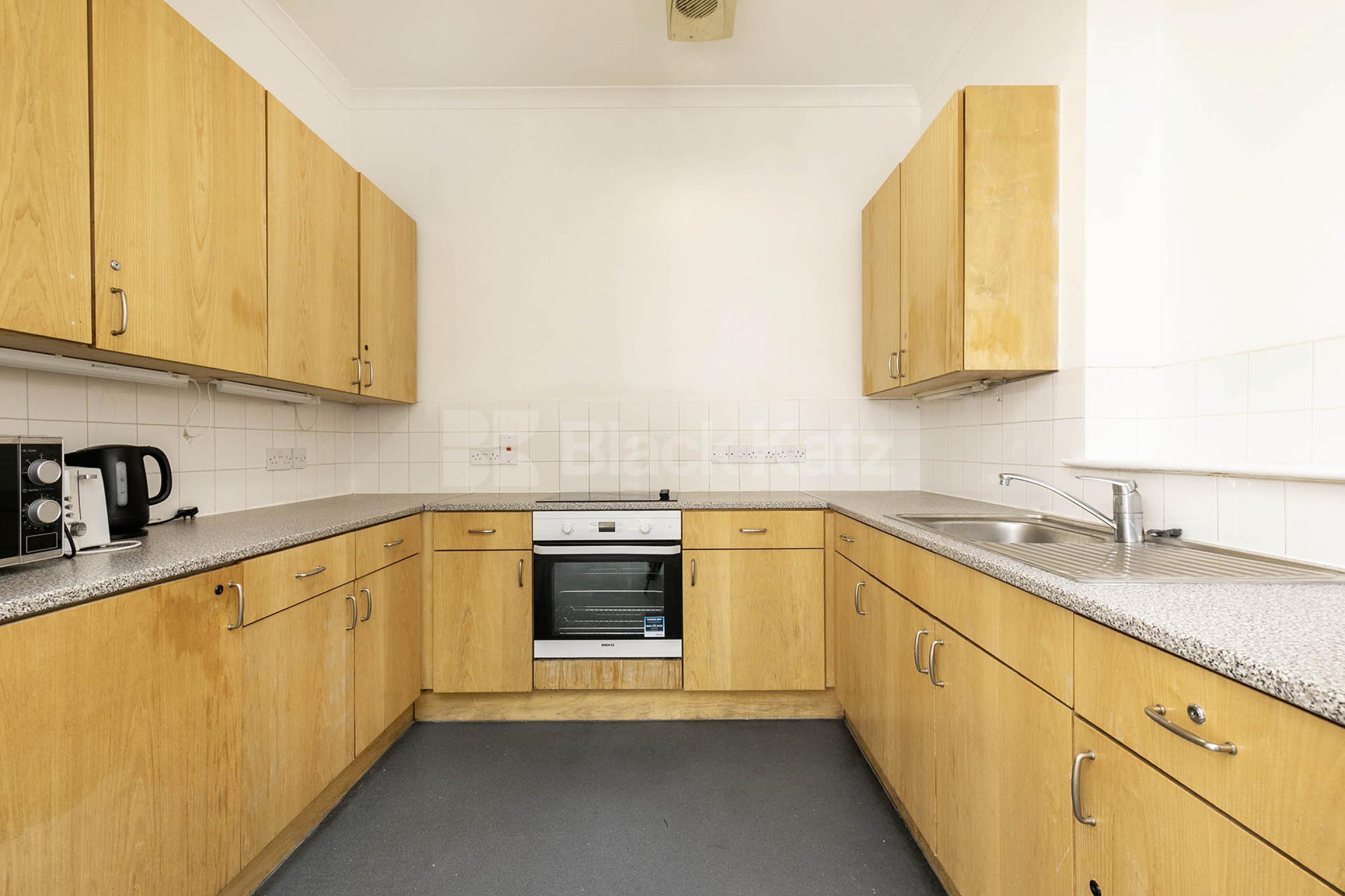5 bedroom 5 ensuite HMO house located close to Holloway Station  Hornsey Road, Holloway N7
